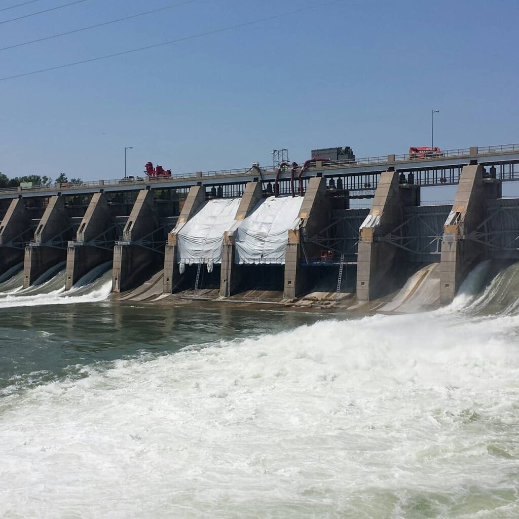 Gavins Point Tainter Gate Rehabilitation & Painting