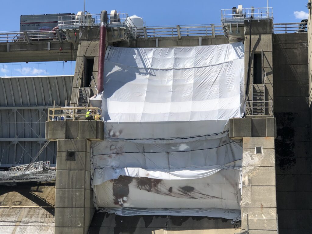 Deer Creek – Rehabilitate & Paint Tainter Gates